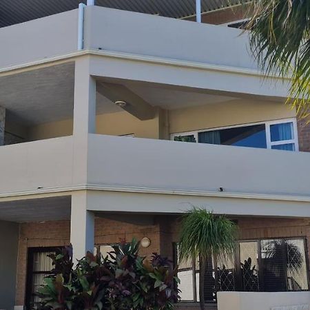 Ferienwohnung Aride 4 Awesome View Of Uvongo Main Swimming Beach From Communal Braai Area Margate Exterior foto
