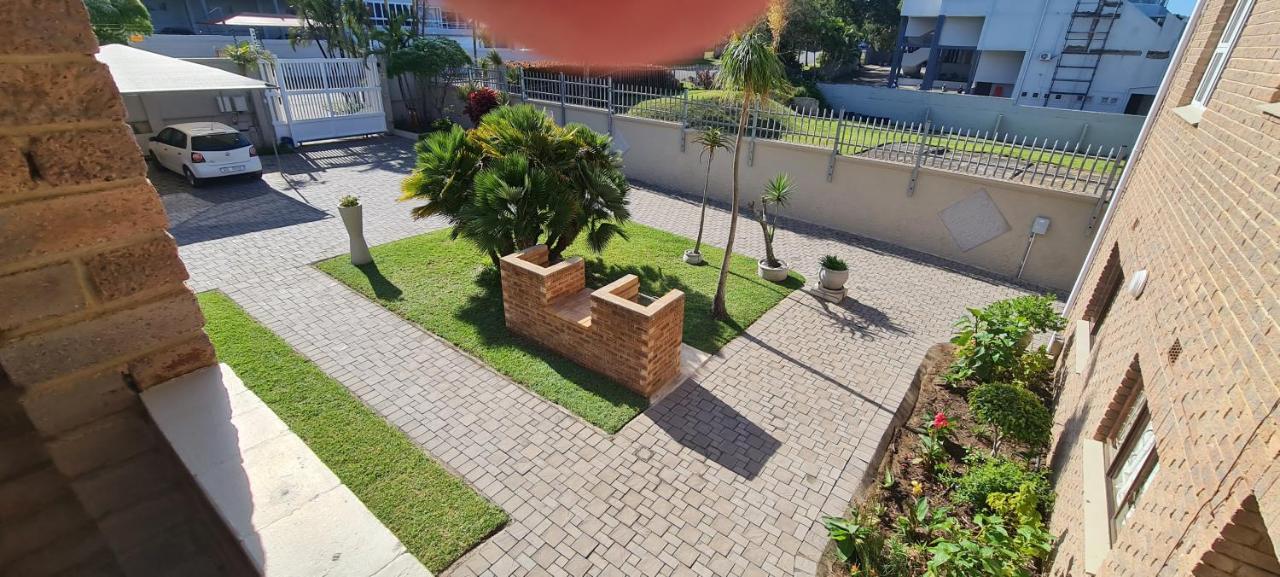 Ferienwohnung Aride 4 Awesome View Of Uvongo Main Swimming Beach From Communal Braai Area Margate Exterior foto